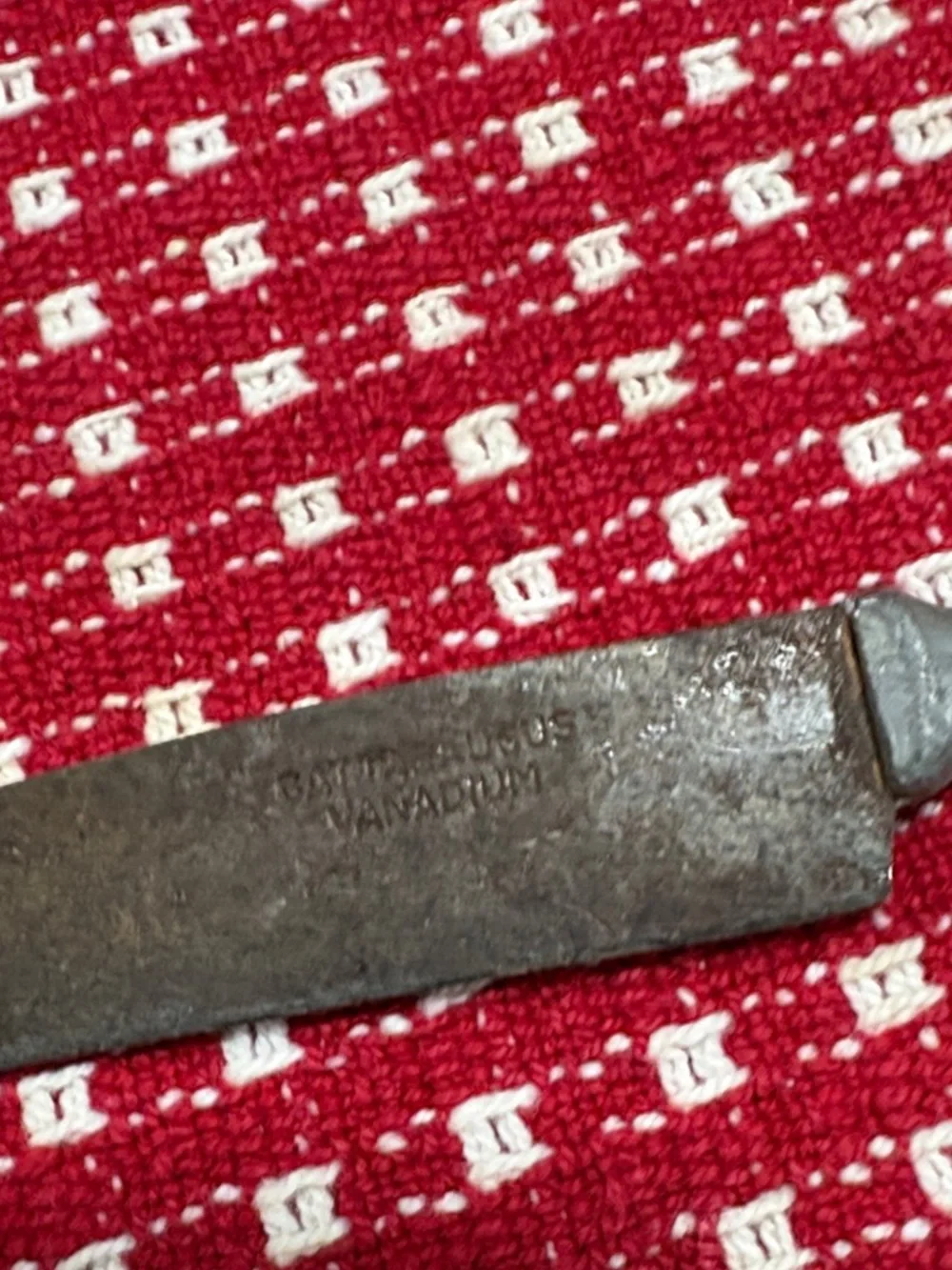 VINTAGE CATTARAUGUS KNIFE